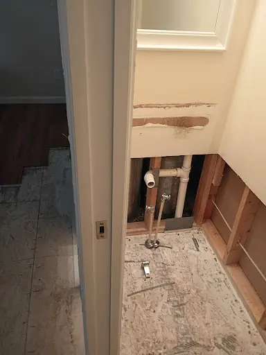 Water damage restoration crew working in Santee, CA